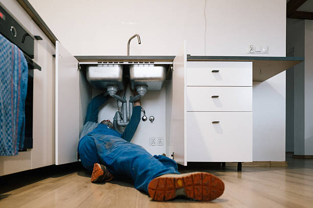 Professional Drain Cleaning technician working in Beverly, KY